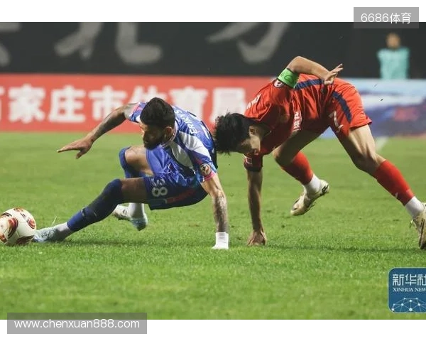 上海嘉定汇龙vs重庆铜梁龙首发：向余望出战，铜梁龙赢球就升超